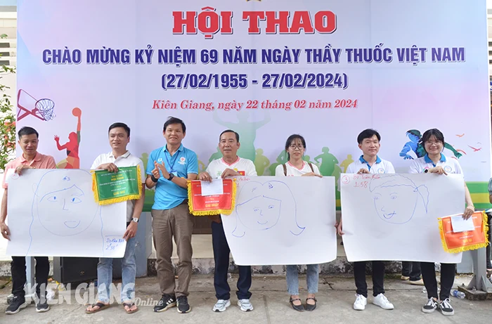Hội thao chào mừng kỷ niệm 69 năm ngày thầy thuốc Việt Nam